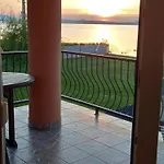 Kati Villa-beach بالاتوليلّي