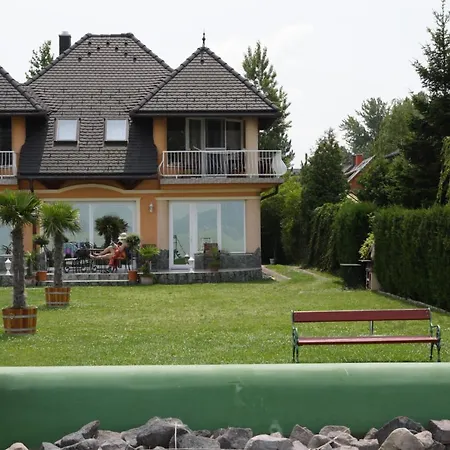 Apartment Kati Villa-beach Balatonlelle