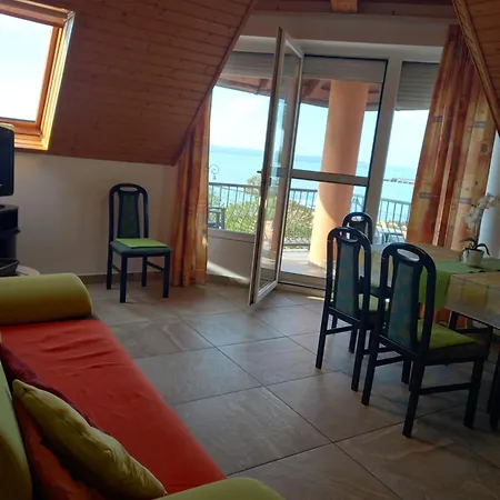 Apartment Kati Villa-beach
